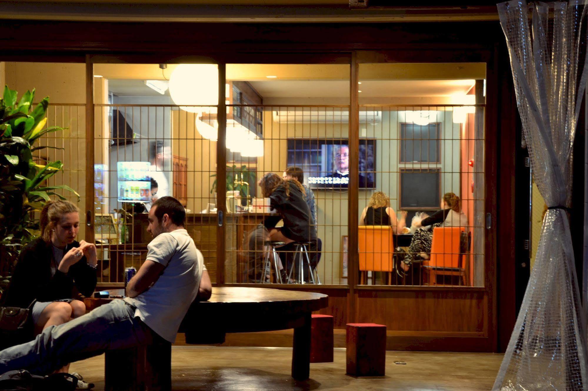 Itsukushima Hostel & Cafe Bar Backpackers Miyajima المظهر الخارجي الصورة